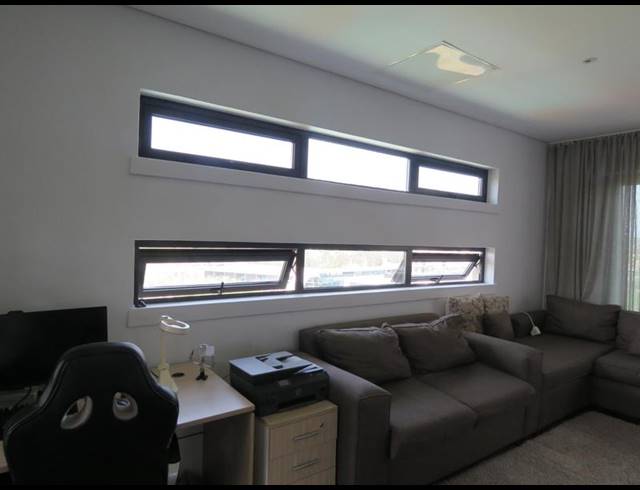 2 BEDROOM APARTMENT FOR SALE IN STEYN CITY